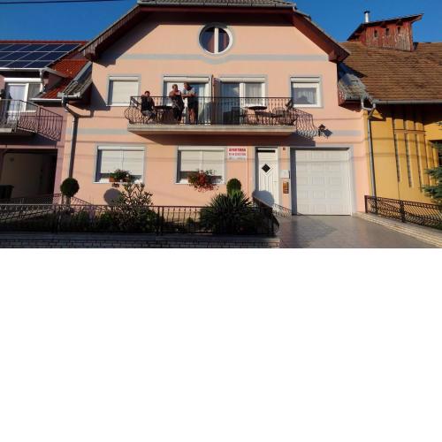 Gere Apartment House