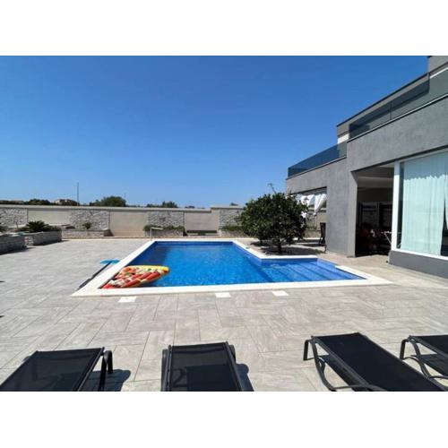 Getaway in Harmony apartment - One Bedroom apartment with Terrace