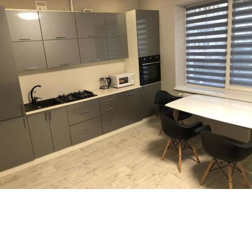 GIL Apartments, Volodimirskaja 90.246 - Majetok Bozdosh