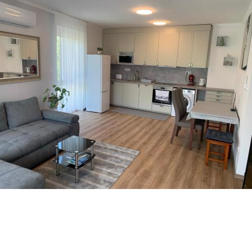 Gizella Apartman