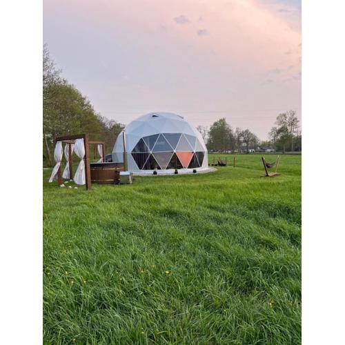 Glamping HEN W TRAWIE