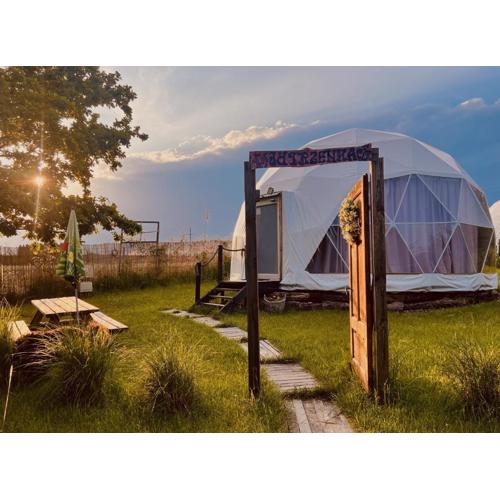 Glamping Stacja Zieleniec w Nałęczowie