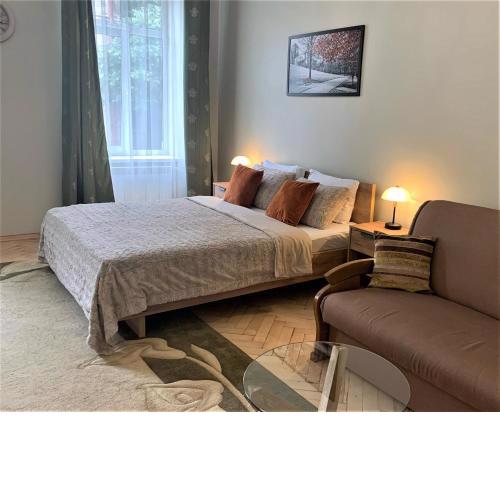 Glorious Apartment Near The Old City