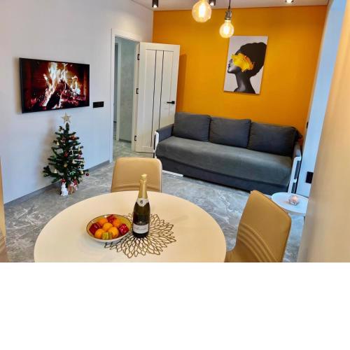 Gold Apartment Vysochana18