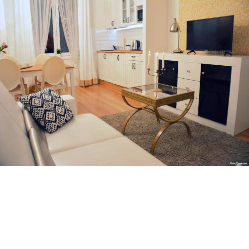 Gold Box Apartament