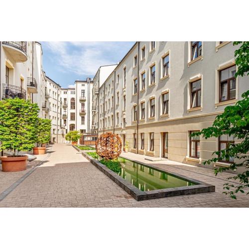 Gold City Point Piotrkowska 37