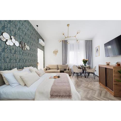 Golden Apartment by Cracovia Prime