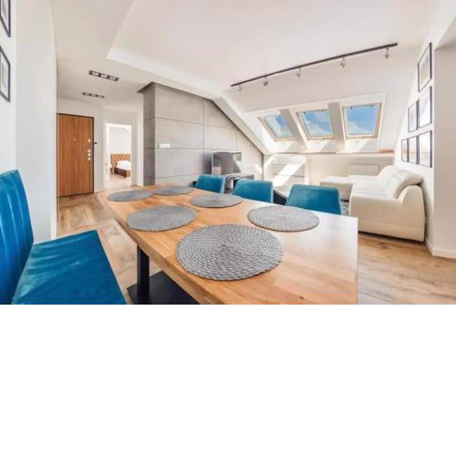 Golden Apartments Gdansk - Cozy and Bright - Great Location &Swietej Barbary