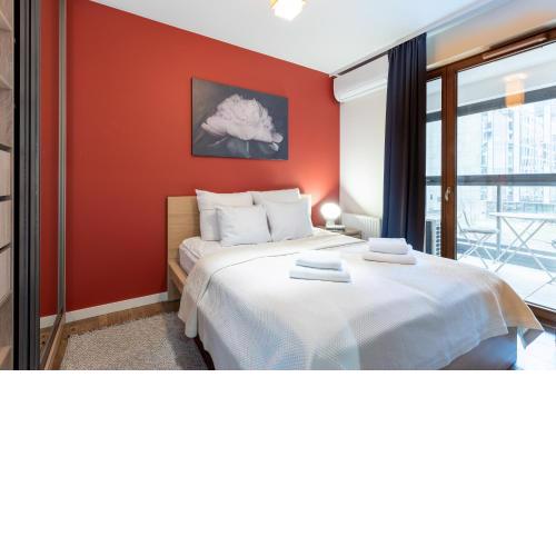 Golden Apartments Warsaw - Big Apartment in Luxury Building near Metro Station-Grzybowska 85-5
