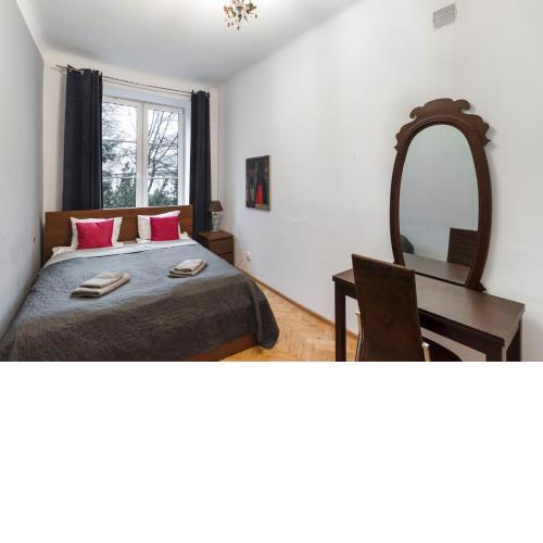 Golden Apartments Warsaw - Huge Comfortable 4 Bedrooms Apartment - Old Town - Freta