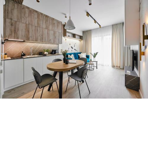 Golden Dreams Luxury Apartment 81
