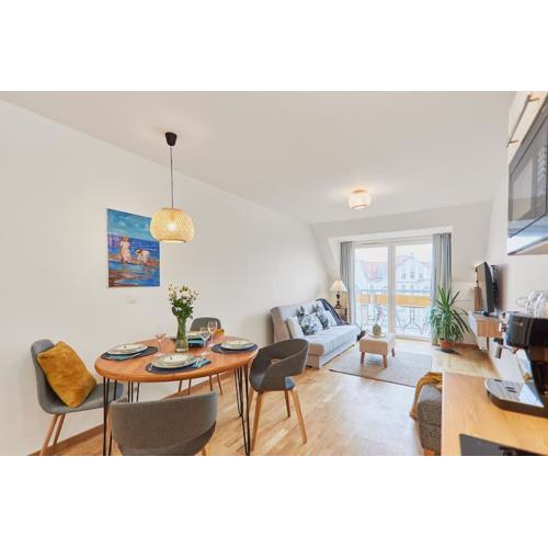Golden Hour Apartments- Plac Słowiański 37