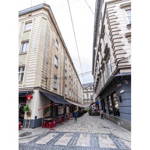 Golden Rose ! Apartments Lviv