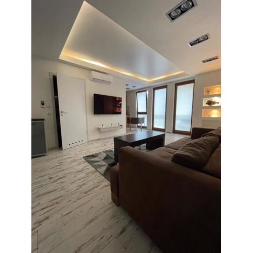 Golden Sun Apartments