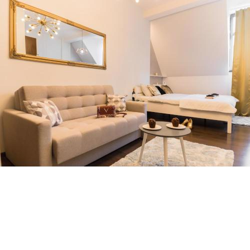 GoldenEye Apartment Center