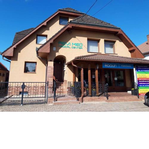 Góliát Apartman