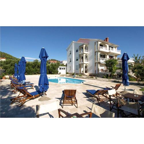 Gorgeous Apartment In Barbat Na Rabu