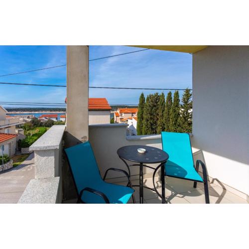 Gorgeous Apartment In Barbat With Wi-Fi