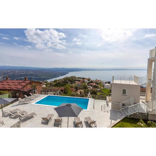 Gorgeous Apartment In Bregi With Wifi