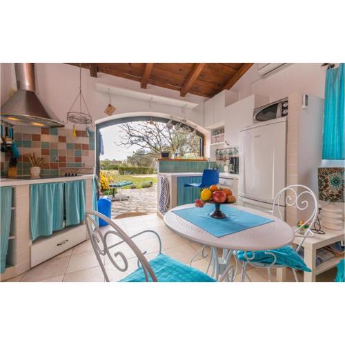 Gorgeous Apartment In Sukosan With Wifi