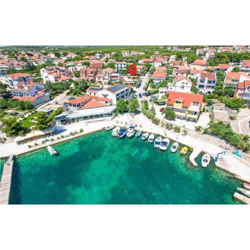 Gorgeous Home In Brodarica