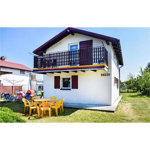 Gorgeous Home In Dzwirzyno With Wifi