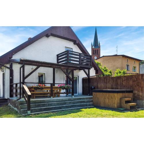 Gorgeous Home In Gardna Wielka
