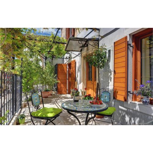 Gorgeous Home In Krnica With Wifi