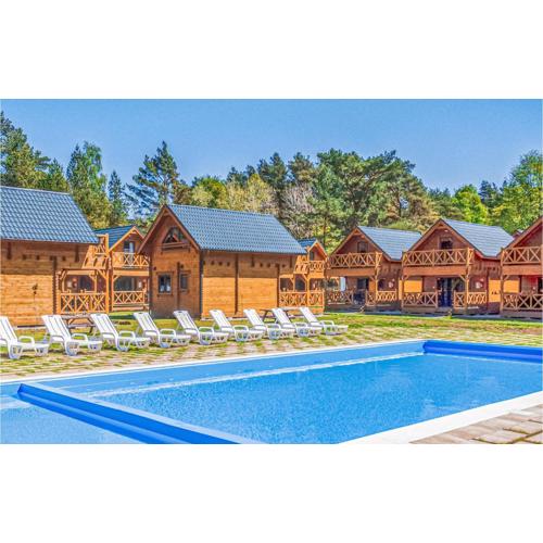 Gorgeous Home In Mrzezyno With Wifi