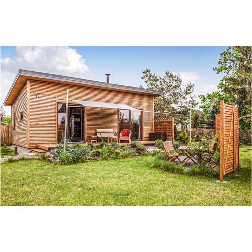 Gorgeous Home In Nowe Warpno With Wifi
