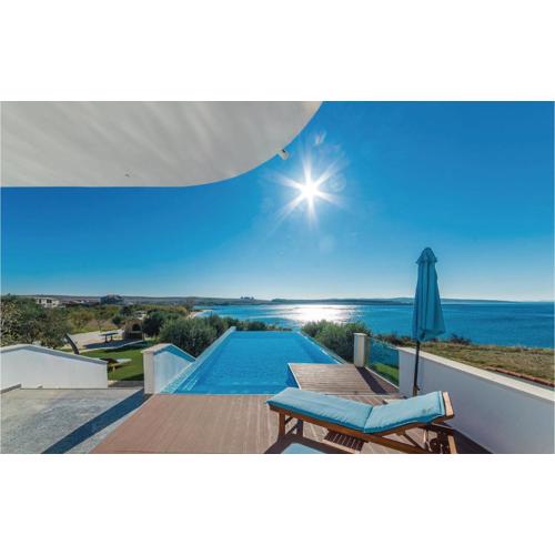 Gorgeous Home In Povljana
