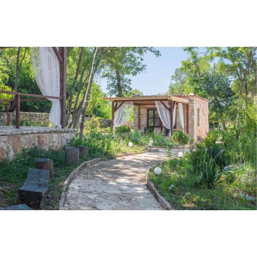 Gorgeous Home In Rovinj With Wifi