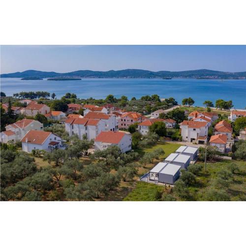 Gorgeous Home In Sveti Filip I Jakov