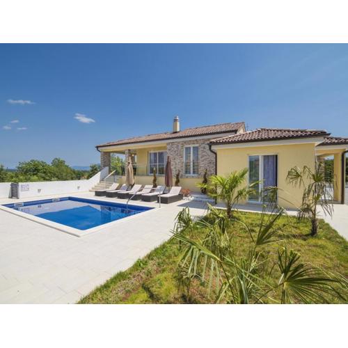 Gorgeous villa in Kapelica with Private Pool