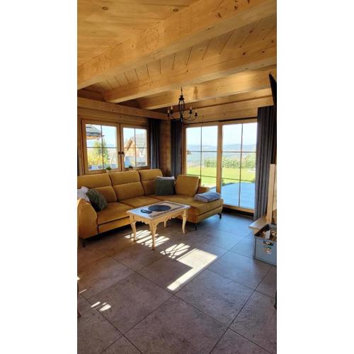 Górskie Przysiółki w Koniakowie - Dom z bala GÓRALSKI LOFT