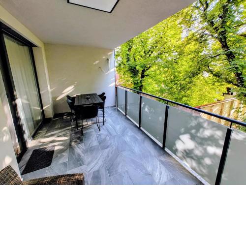 Grand 18 Apartman