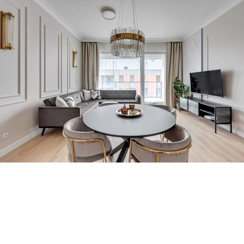 Grand Apartments - Brabank Apartments