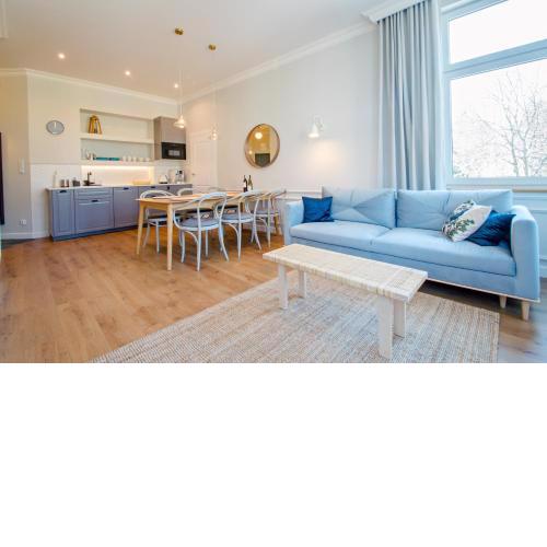 Grand Apartments - Lighthouse 200 meters from the beach