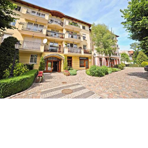Grand Apartments - Patio Mare Apartment in Sopot