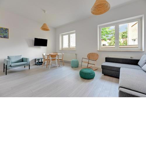 Grand Apartments - Studio Apartment 50 m from Monte Cassino