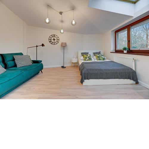 Grand Apartments - Studio Sobieski Apartment - 5 min from Monte Cassino