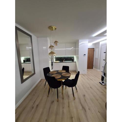 Grand Royal Apartment Premium