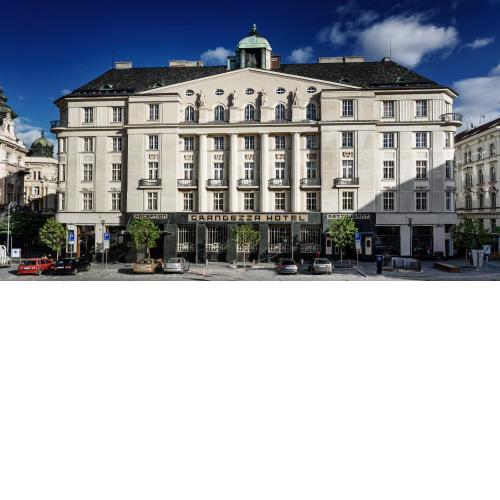 Grandezza Hotel Luxury Palace