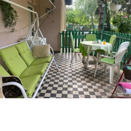 Grany's Retro Guesthouse near Budapest AirPort