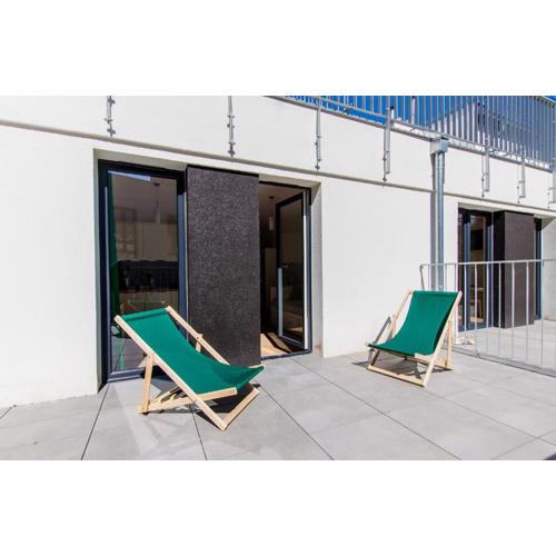 Green Apartment With Terrace