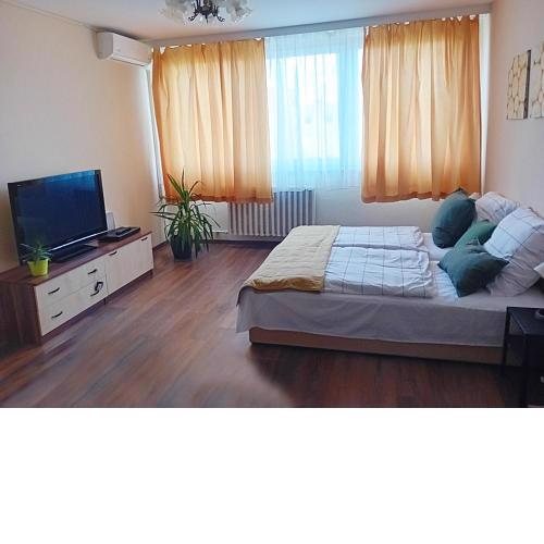 Green belt apartmann