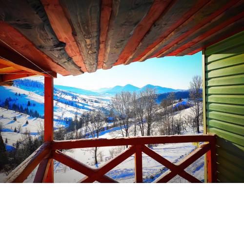 Green House Panorama Karpat
