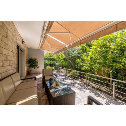 Green Oasis by Bačvice beach, private Parking & Garden - Casa Moro