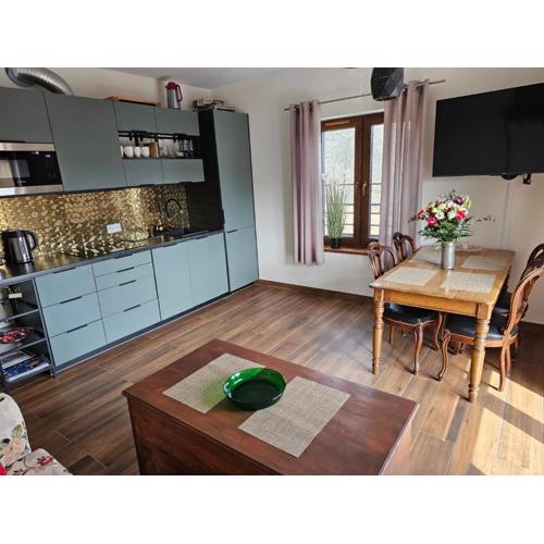Green Park Resort A8 - Apartament Waloński - z dostępem do basenu, sauny, jacuzzi, siłowni - Widok z 3 stron budynku