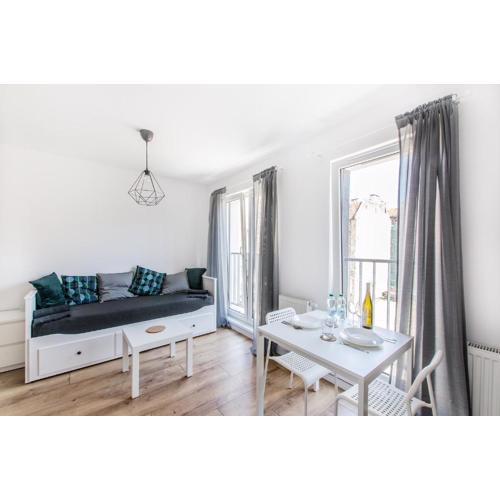 Grey Apartment! Cozy apartment for two!